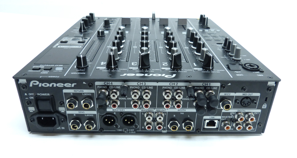 Pioneer DJM-900 DJM900 SRT Serato Mixer NEUwertig + Rechn/2J. GEWÄHR