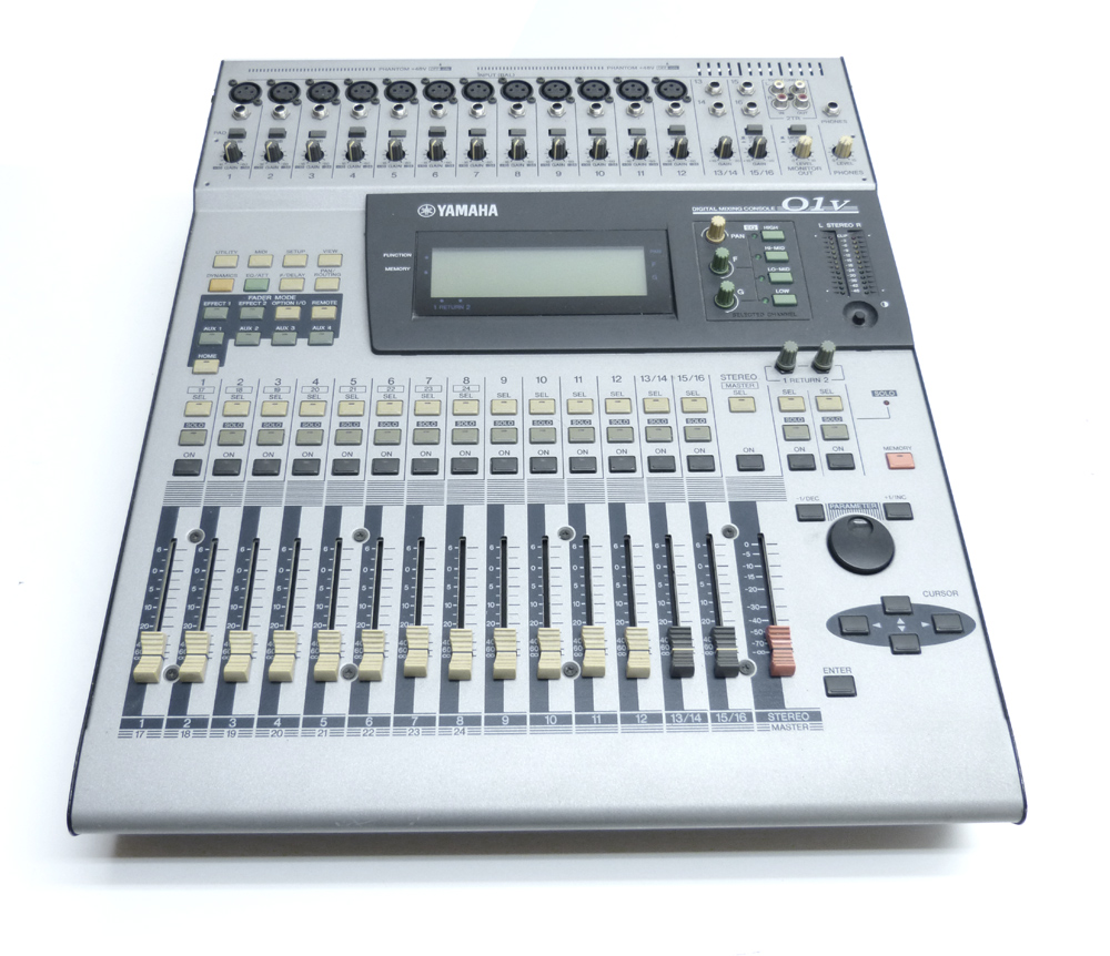 Yamaha 01V O1V Digital Mixer + Rechn./1J. GEWÄHR! eBay